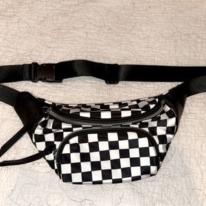 Checkered Black White Everywhere Belt Bag